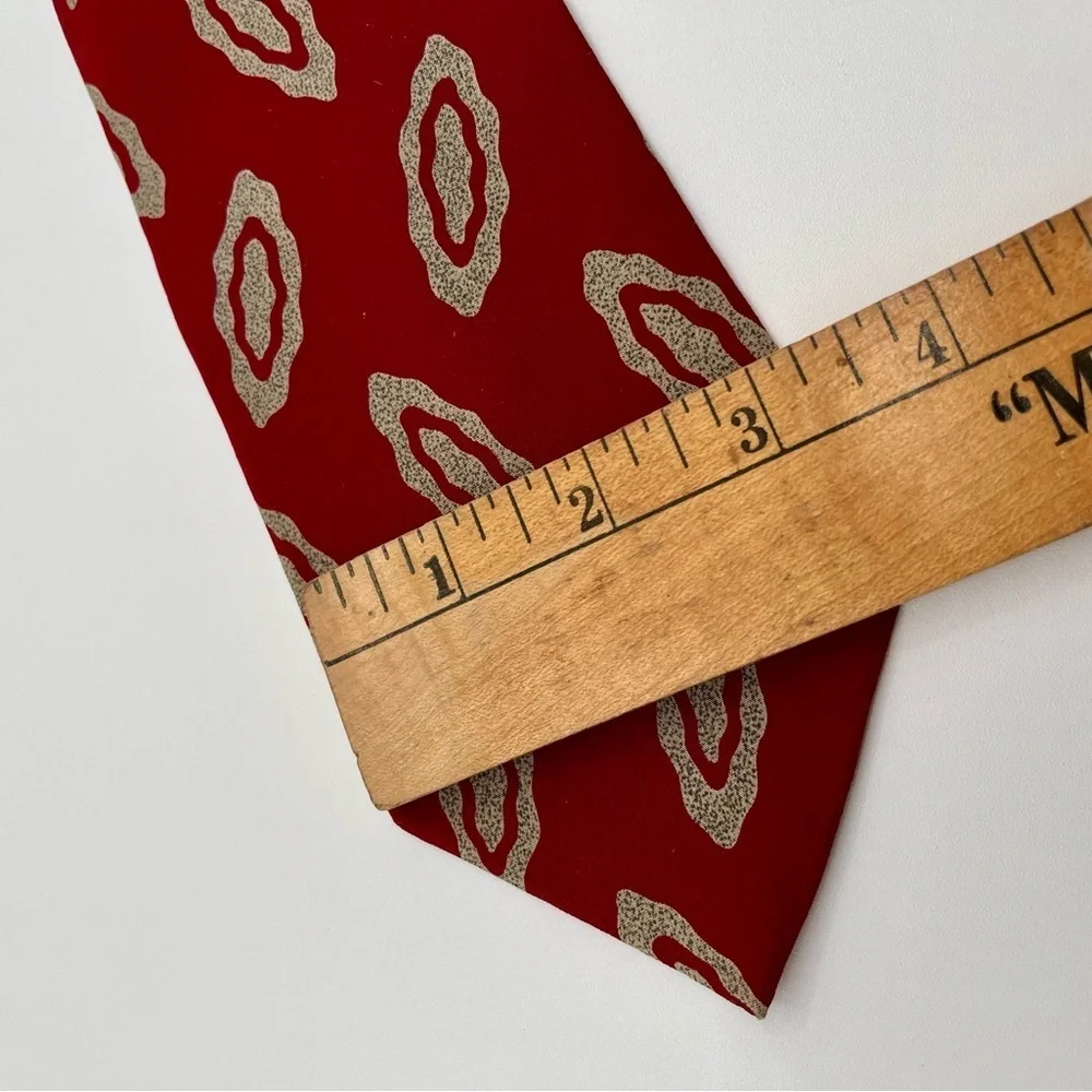 Valentino Vintage Italian Silk Tie Necktie Red/Black Geometric Pattern